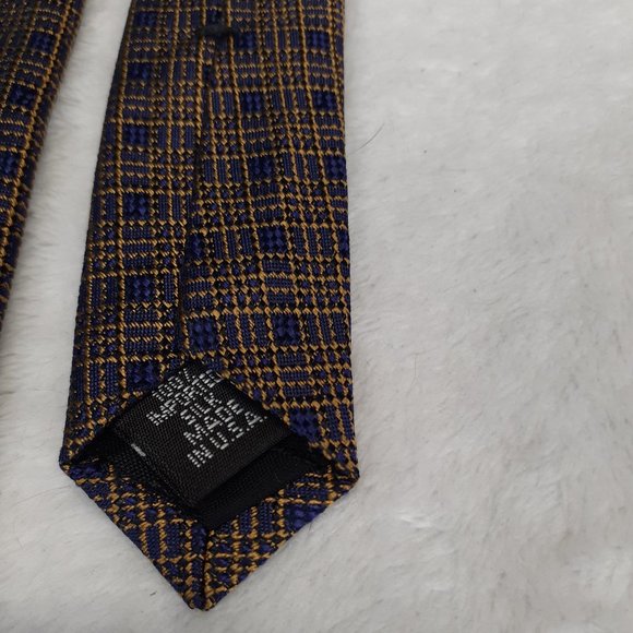 Guess Men's Tie Geometric Tattersall Silk Gold - Picture 6 of 6